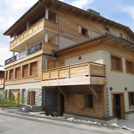 Apartment 6 Pers, 50m Des Pistes, Centre, Terrasse 48m², Parking, Wifi - - Fr-1-623-1 *