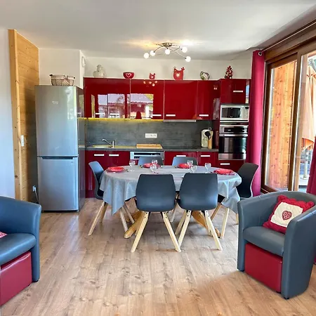 6 Pers, 50m Des Pistes, Centre, Terrasse 48m², Parking, Wifi - - Fr-1-623-1 Apartment